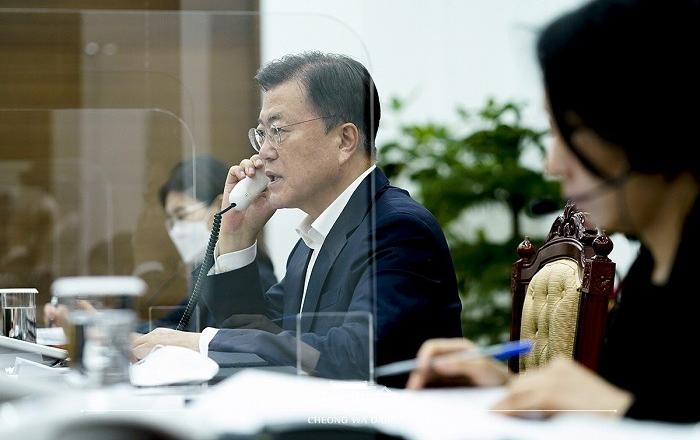 문 대통령, 베트남 당서기장과 통화 관련 서면브리핑