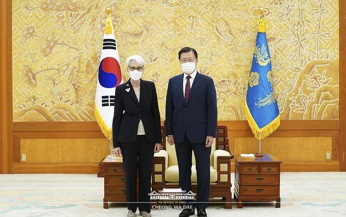 문재인 대통령, ‘셔먼’ 미국 국무부 부장관 접견 결과 관련 서면브리핑