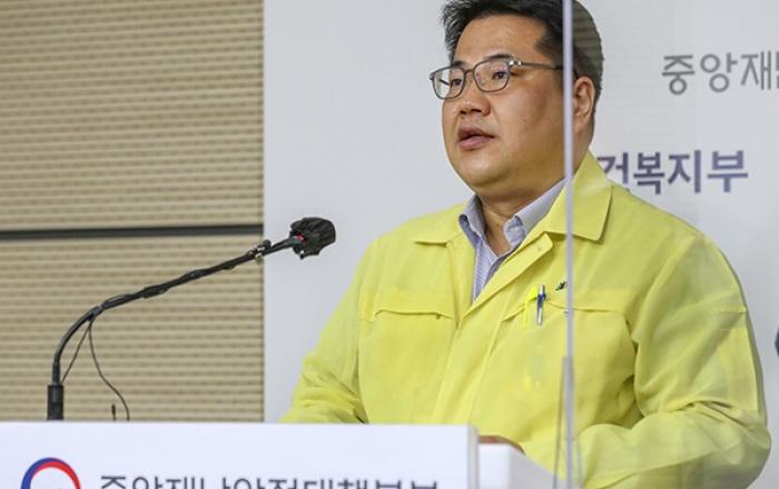 “모더나 백신 상당량 다음주 공급…50대 접종 예정대로”