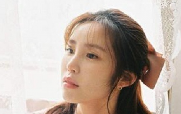 가수 겸 배우 전효성 한복 홍보대사로 나선다