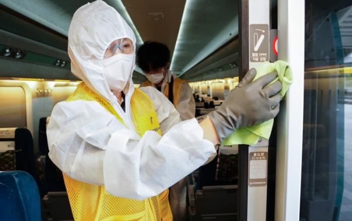 국내선 매일 1회 이상 소독…항공기 코로나19 방역 강화