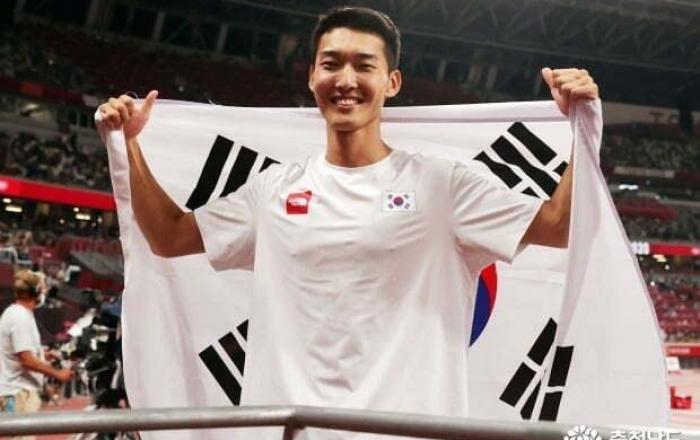 “우상혁 선수 올림픽에서 날았다”