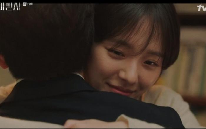 ‘악마판사’ 박규영, “사랑해 사랑한다” 진영 향해 마지막 고백 남기고 ‘최후 맞이’