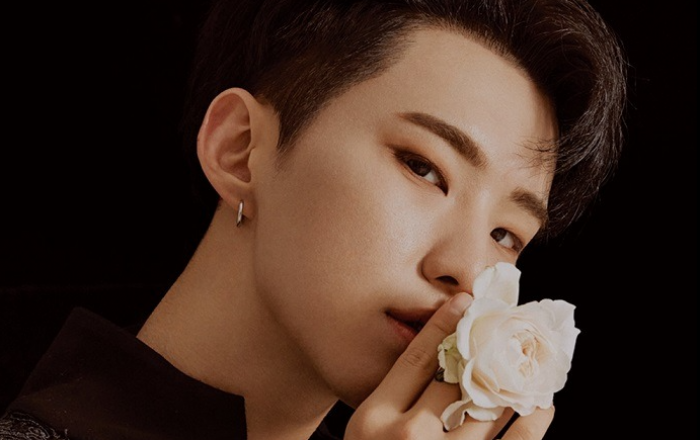 세븐틴 호시, 매거진 단독 화보 공개…강렬+치명 넘나드는 ‘화보 장인’ 면모