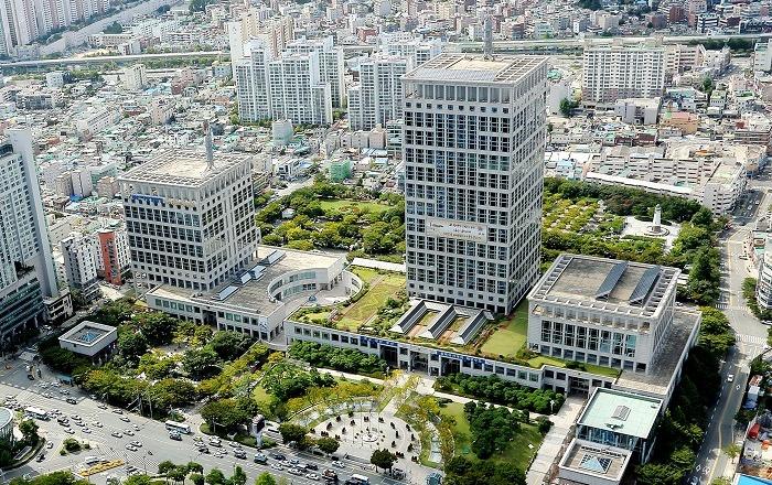 아이 낳고 키우기 좋은 도시 부산! 모든 출산가정에 산후조리 지원한다!