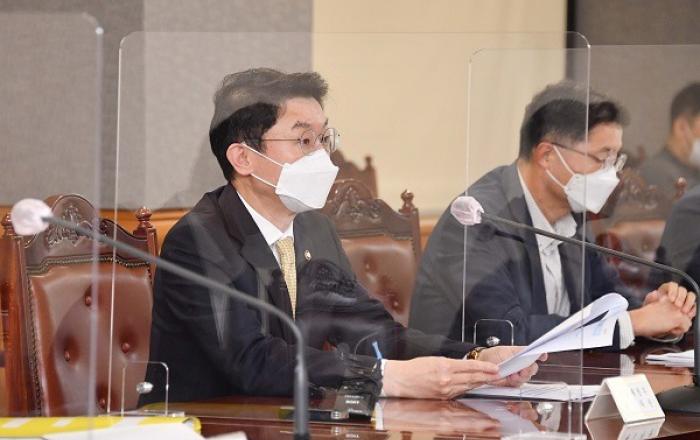 기재부 차관 “美 테이퍼링 이슈 파급력 아직은 제한적”
