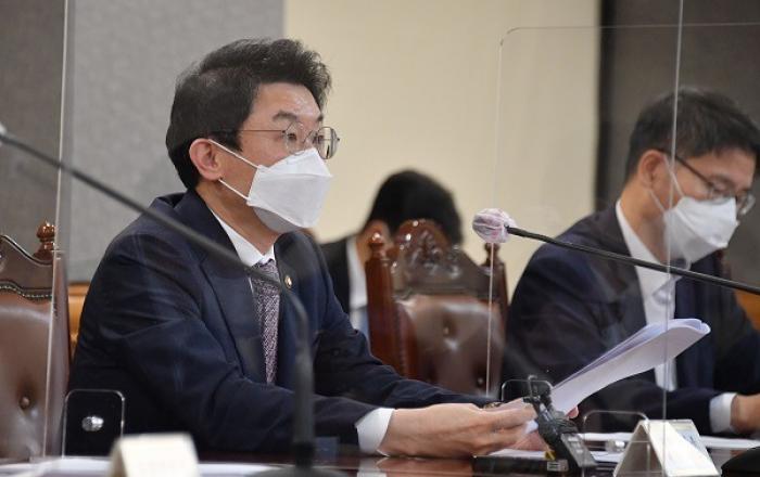 기재부 차관 “헝다 우려로 금융시장 변동성 커져…美 FOMC 영향은 제한적”