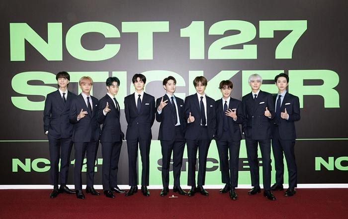 NCT 127, 정규 3집 ‘Sticker’ 주간 음반 차트 1위 석권! 대세 파워 입증!