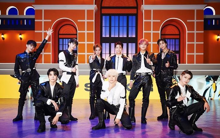 NCT 127 정규 3집 ‘Sticker’ 美 빌보드 차트 장악!