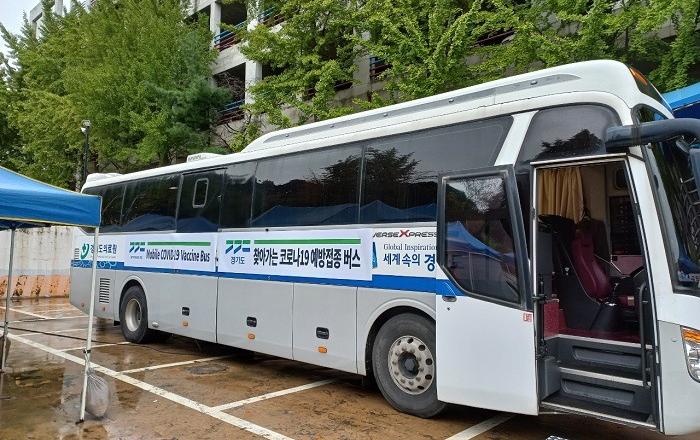 전국 최초 ‘찾아가는 백신버스’ 운영…미등록 외국인도 코로나19 예방접종 가능