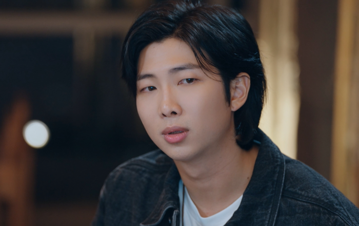 방탄소년단 RM이 직접 전하는 앨범 이야기..‘Indigo’ 앨범 매거진 필름 티저 공개!