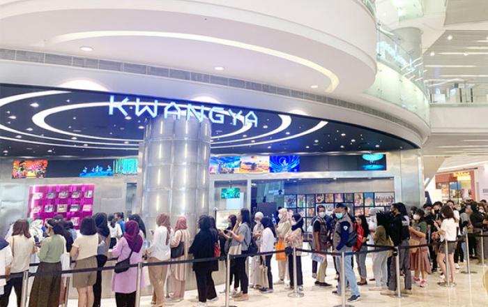 SM, 플래그십 스토어 '광야@자카르타' 성황리 오픈...오픈런으로 인산인해