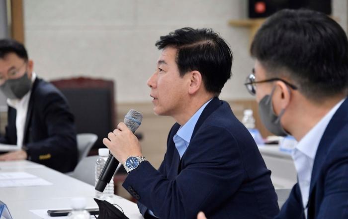 공공기관 정원 1만2000명 구조조정...안전인력은 증원