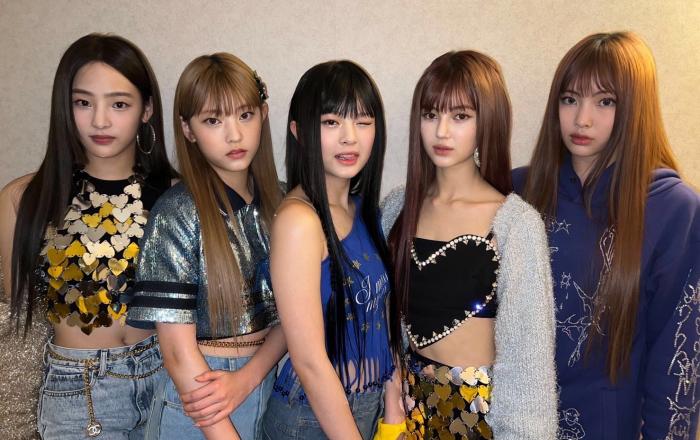 뉴진스, 니혼TV ‘발표! 올해 가장 많이 들었던 노래’서 ‘Attention’ 무대 선보여!