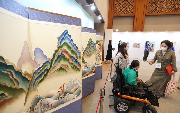 장애예술인 창작물 ‘3% 우선구매 제도’ 시행