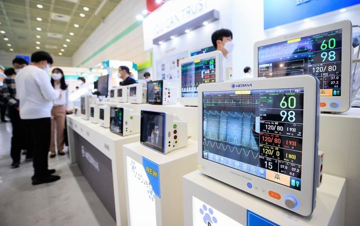 2027년까지 의료기기 수출 2배 달성…“세계 5위 수출강국 도약”