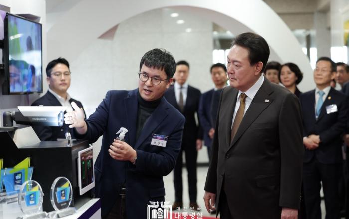 블록체인 기술 적용, 1000만 명 이상 동시 온라인 투표 가능해진다