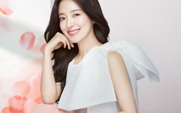 LG생활건강, 자연주의 한방 브랜드 '예화담' 새 얼굴로 배우 이세영 발탁!