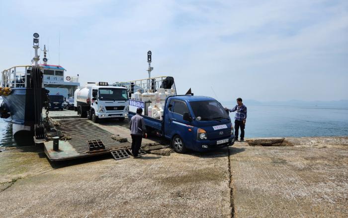 경기도, 섬 지역 주민 배송비 부담 줄이기 위해 추가 택배비 지원