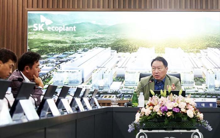 최태원 SK 회장 '용인 반도체 클러스터, 도전과 혁신의 역사 써 나가자'