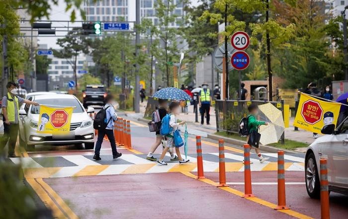 차세대지능형교통체계로 ‘등하굣길 안전’ 지킨다