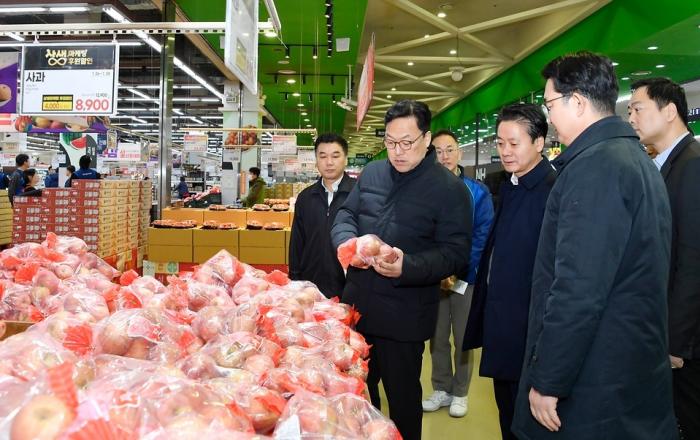 정부 “각별한 경감심 갖고 물가 안정 노력 강화”