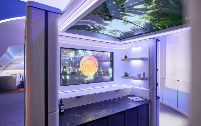 보잉·LG디스플레이·LIG넥스원, 항공기 인테리어 엑스포 2024에서 OLED 기술 선보여