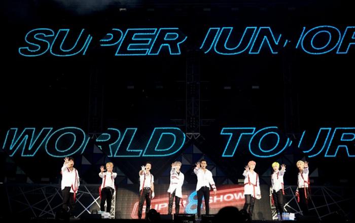 슈퍼주니어, 5월 1일 ‘슈퍼쇼 8’ 공연 화보집 발매! 명품 콘서트의 감동을 다시 한번!