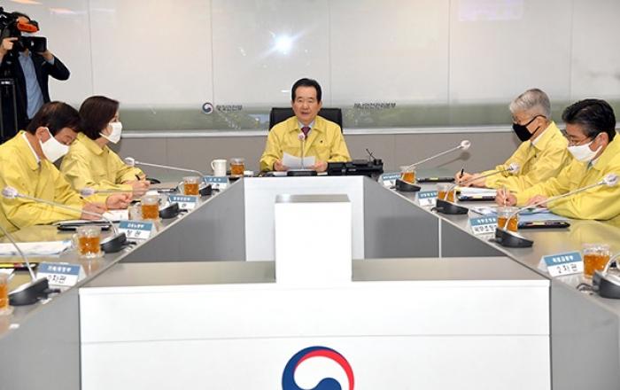 정세균 총리 “해외유입 환자 90%가 우리 국민…입국금지 조치 채택에 제약”