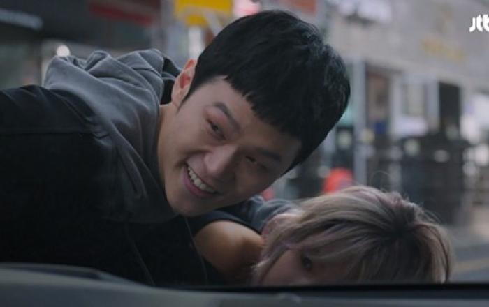 JTBC ‘부부의 세계’ 이학주, 김희애와 강렬한 첫 대면