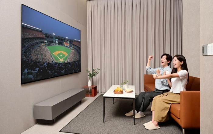 ‘삼성 AI TV로 바꿔보상’… 올 여름 TV 시장 인기 몰이