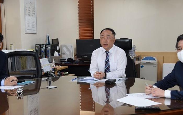 실업·도산 최소화…최대한의 추가 대책보강 중요