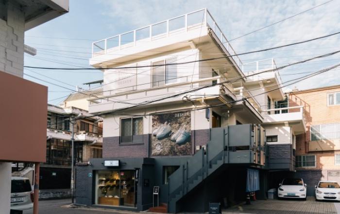 데스커 X 마더그라운드, 보보스토어 연남 오픈