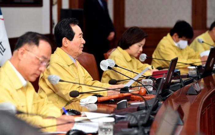 정세균 총리 국무회의서 “고용상황 매우 엄중…더욱 과감하고 선제적인 고용대책 절실”