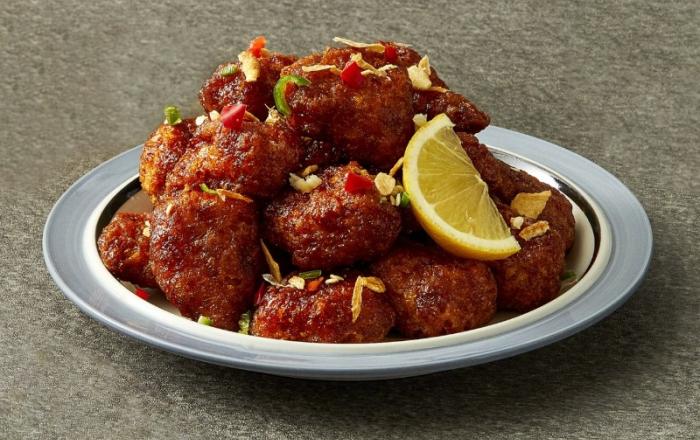CJ제일제당 ‘고메 소바바치킨’, 2천만봉 판매 돌파… 매콤•짭짤한 마늘맛 신제품으로 포트폴리오 확대