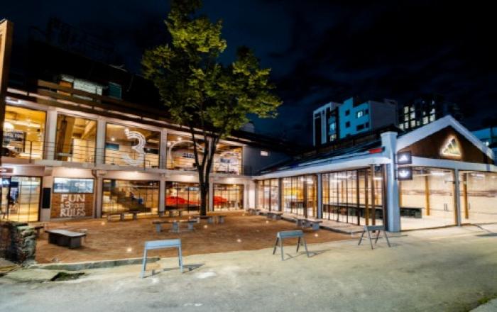 아디다스, 서울 성수동에 ‘CAFÉ 3 STRIPES SEOUL’ 오픈
