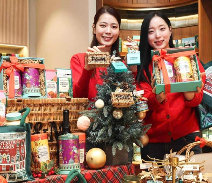 신세계百, ‘영국 감성’ 포트넘앤메이슨 크리스마스 에디션 출시