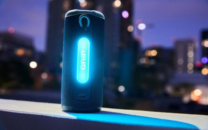 휴대성을 위한 디자인 그리고 강력한 사운드, JBL Grip 출시