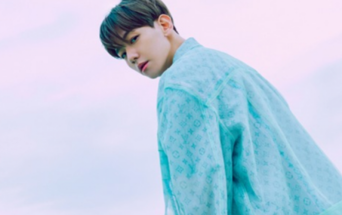 엑소 백현, 솔로 앨범 컴백 기념 네이버 V 라이브 25일 오후 5시 생방송!