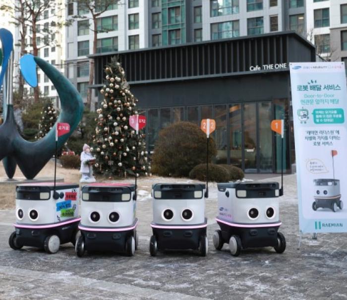 삼성물산, 아파트 세대 현관까지 음식 배달 로봇 확장 운영