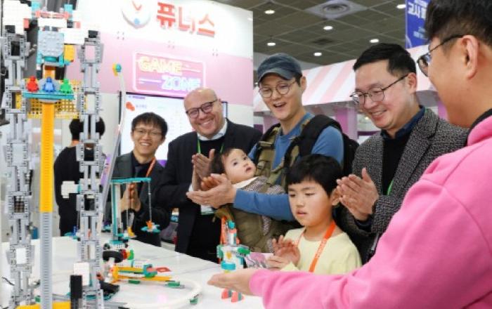 대한민국교육박람회에서 레고 에듀케이션의 AI 교육 신제품 ‘Computer Science & AI’ 국내 최초 공개