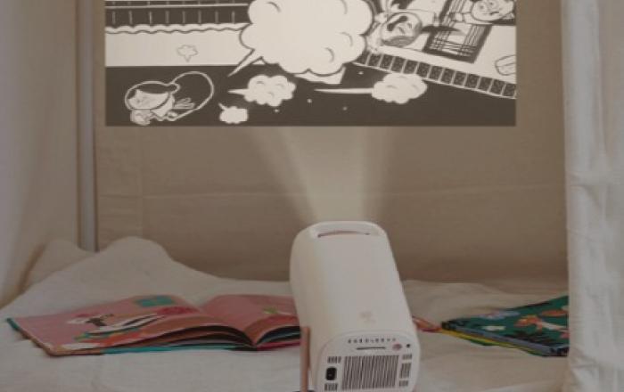 두두스토리 ‘두두 그림자극장 무빙’ 출시 1년 만에 3차 품절… 자극적 미디어 대체하는 ‘안심 육아템’으로 자리매김