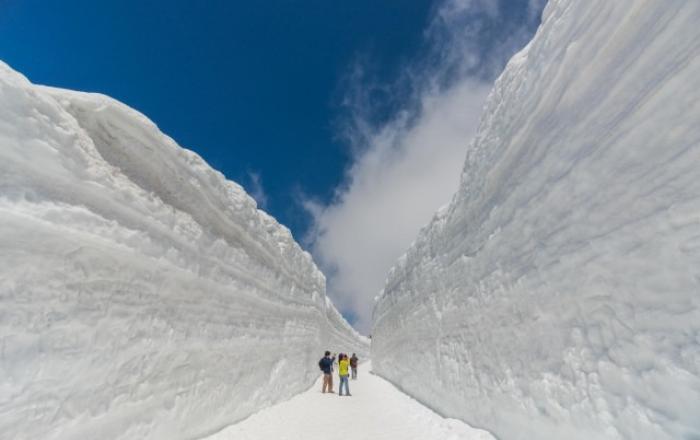 모두투어, 단 두 달 설벽 시즌 ‘2026 알펜루트’ 기획전 출시… 도야마 직항 전세기 운영