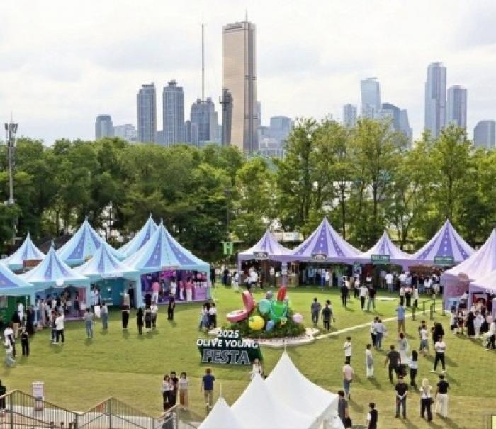 CJ올리브영, '올리브영 페스타' 월드투어 전개…K뷰티 세계화 가속