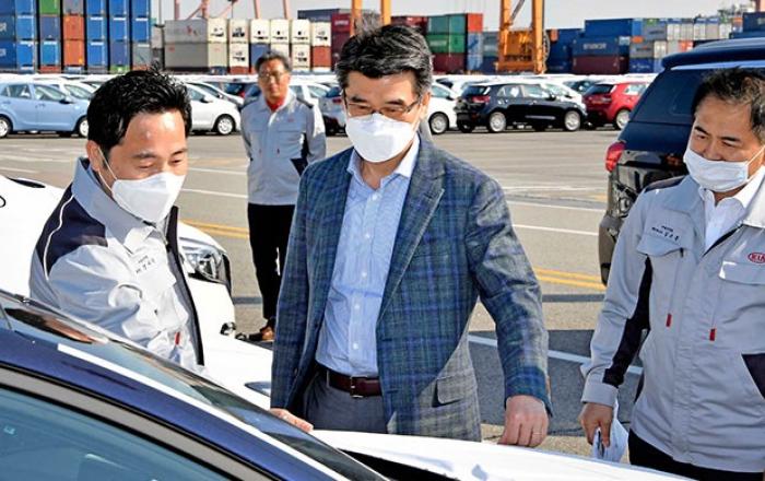 기아자동차, 해외 시장 위기 극복 총력