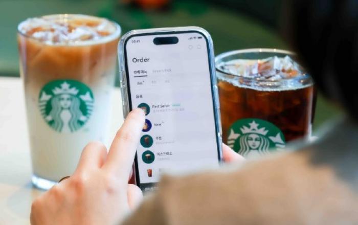 리워드 회원 누구나 빠르게 출근길 커피 해결! 스타벅스, ‘패스트 서브(Fast Serve)’ 운영 시작