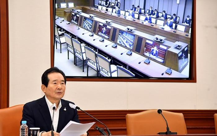 정세균 총리 “등교수업 일정 맞춰 학교 현장 방역에 총력 기울일 것”
