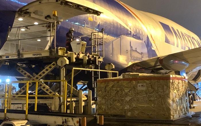 의약품 등 인도적 교역 물품의 대이란 첫 항공 운송 성사