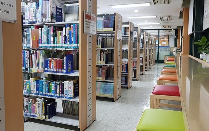 모두가 차별 없이 자유롭게 혜택을 누릴 수 있는 도서관 만든다