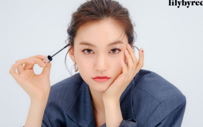 위키미키 김도연, ‘시크+러블리’매력으로 릴리바이레드 전속 모델 발탁!